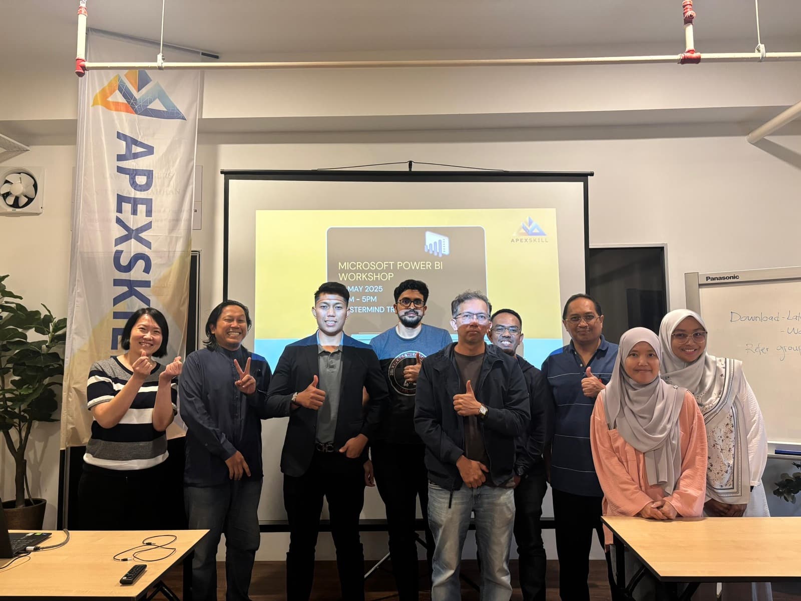 Participants after a Microsoft Power BI workshop